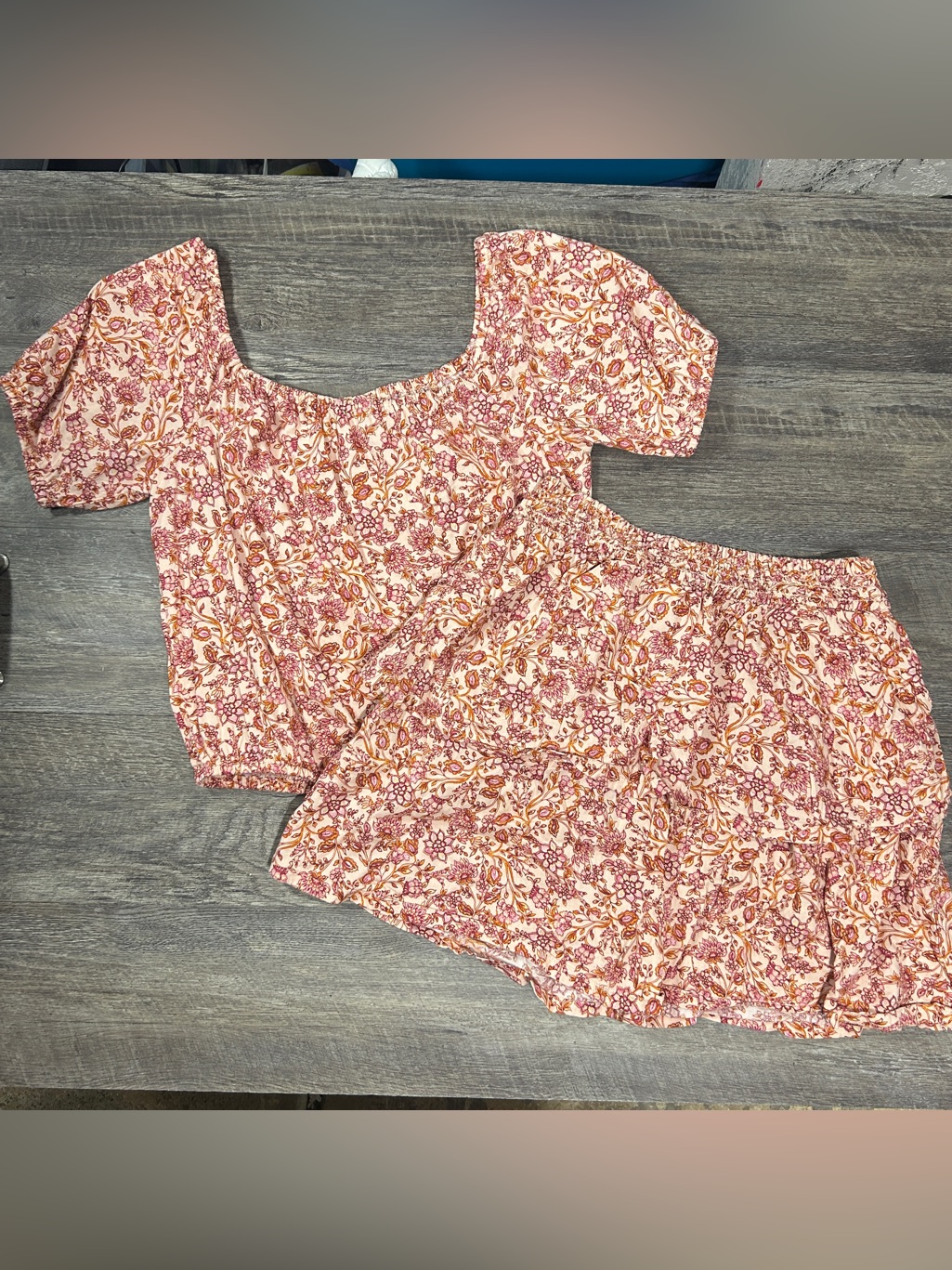 (0006) Girls: Split Size 10/12 & 14/16 Old Navy Skirt/Top Outfit - N5